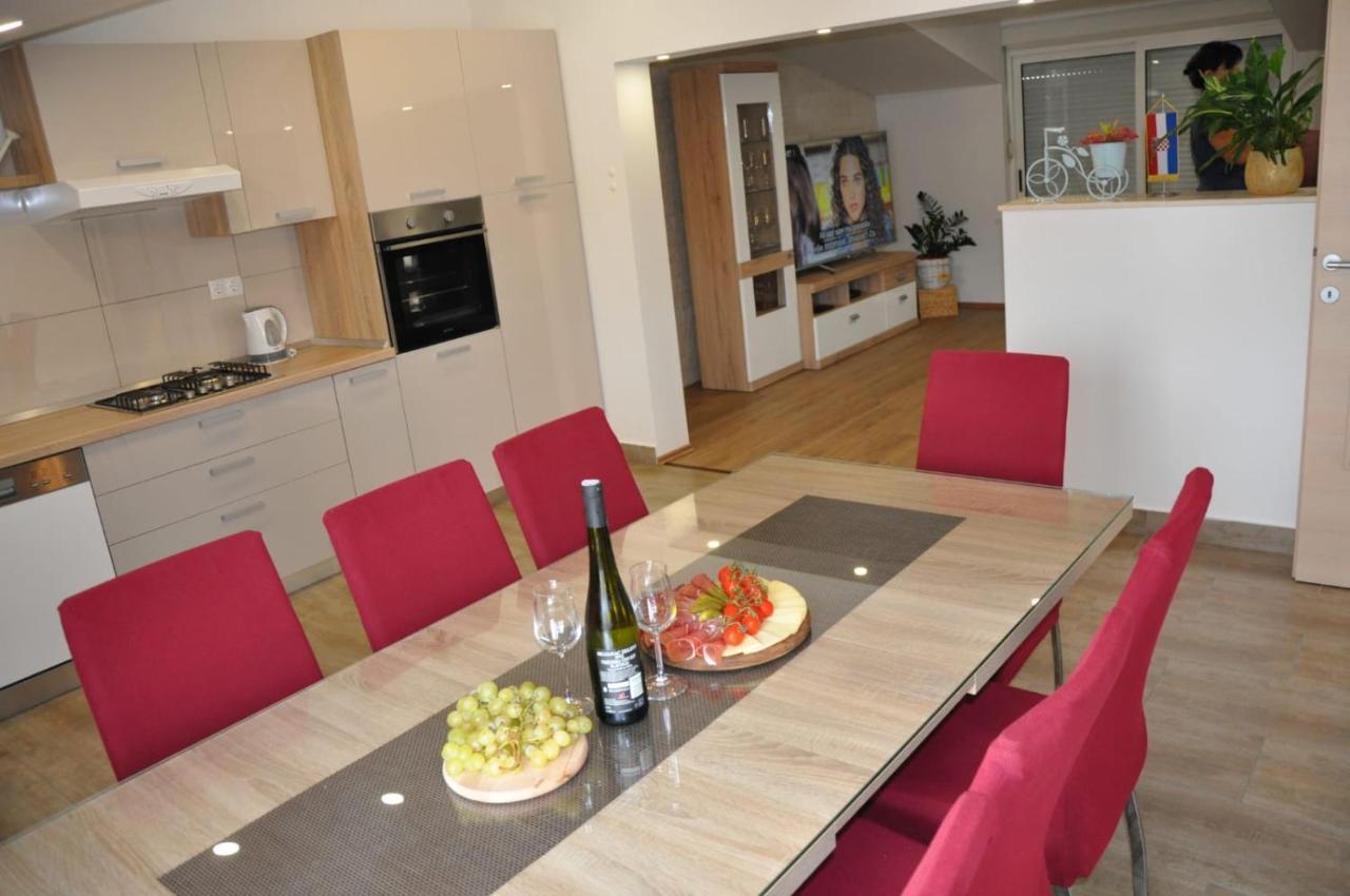 Apartman Doni Split Luaran gambar